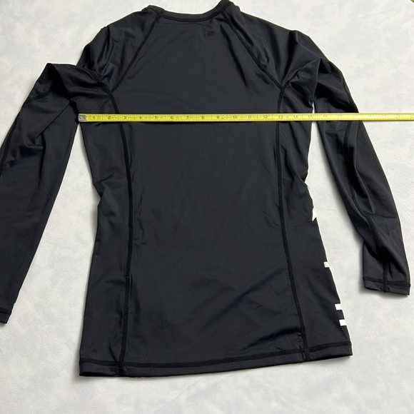 NWT Hurley uPF/50 - Picture 6 of 6